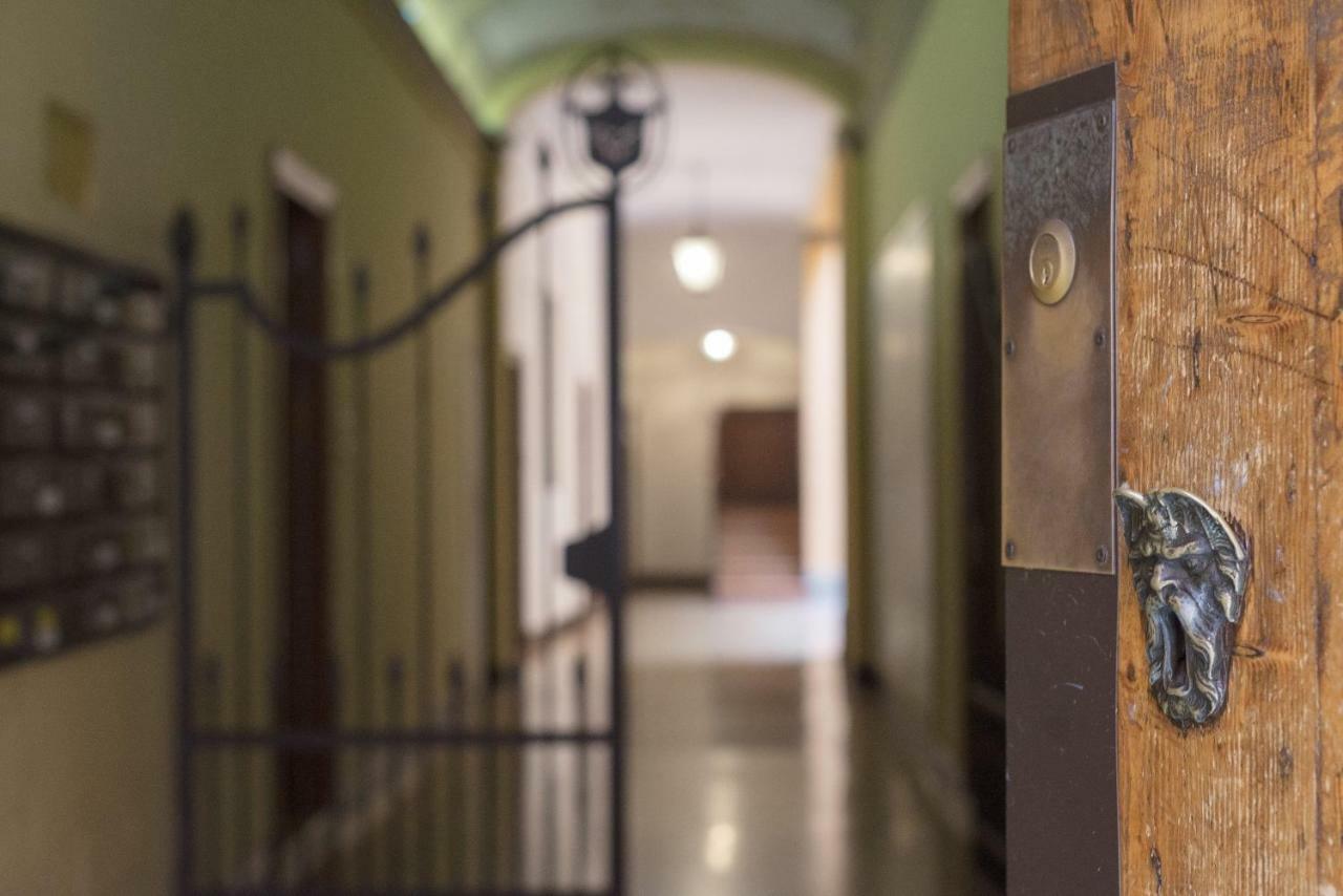 Apartamento New Loft In The Heart Of Bolonia Exterior foto